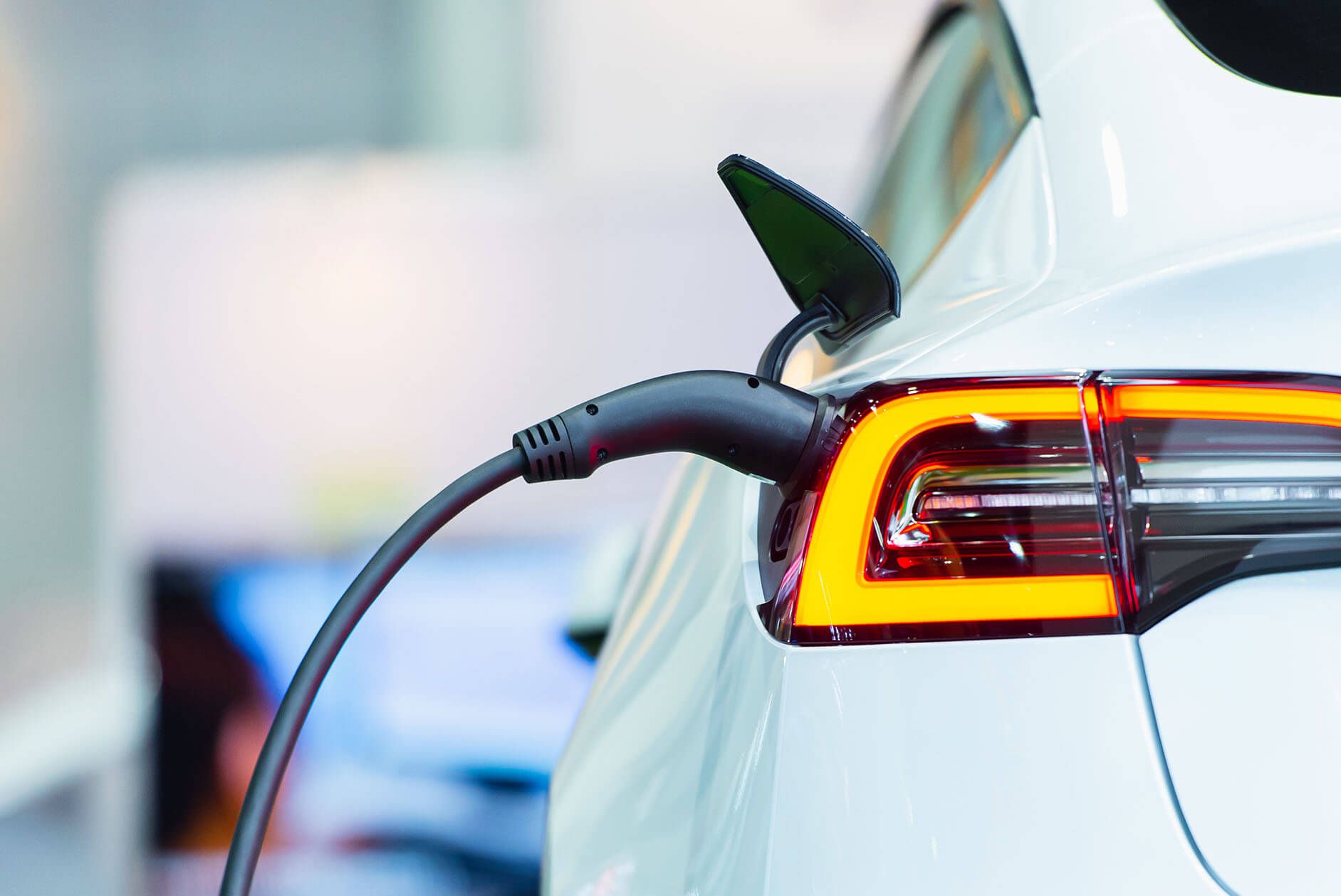 Tech Tip 15: Super-charging EV connectivity